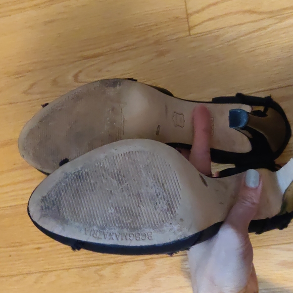 BCBG Satin heel - Picture 5 of 7